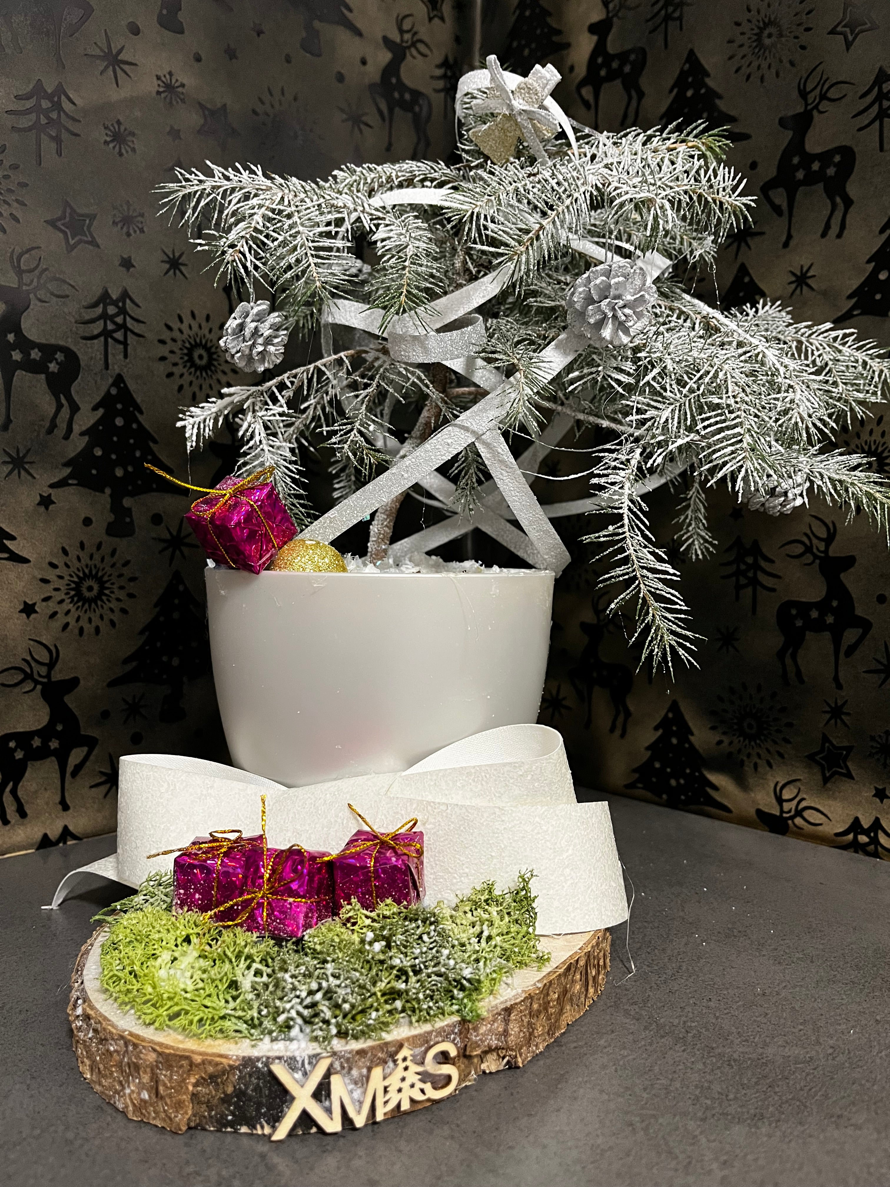 Frosted Silver Elegance