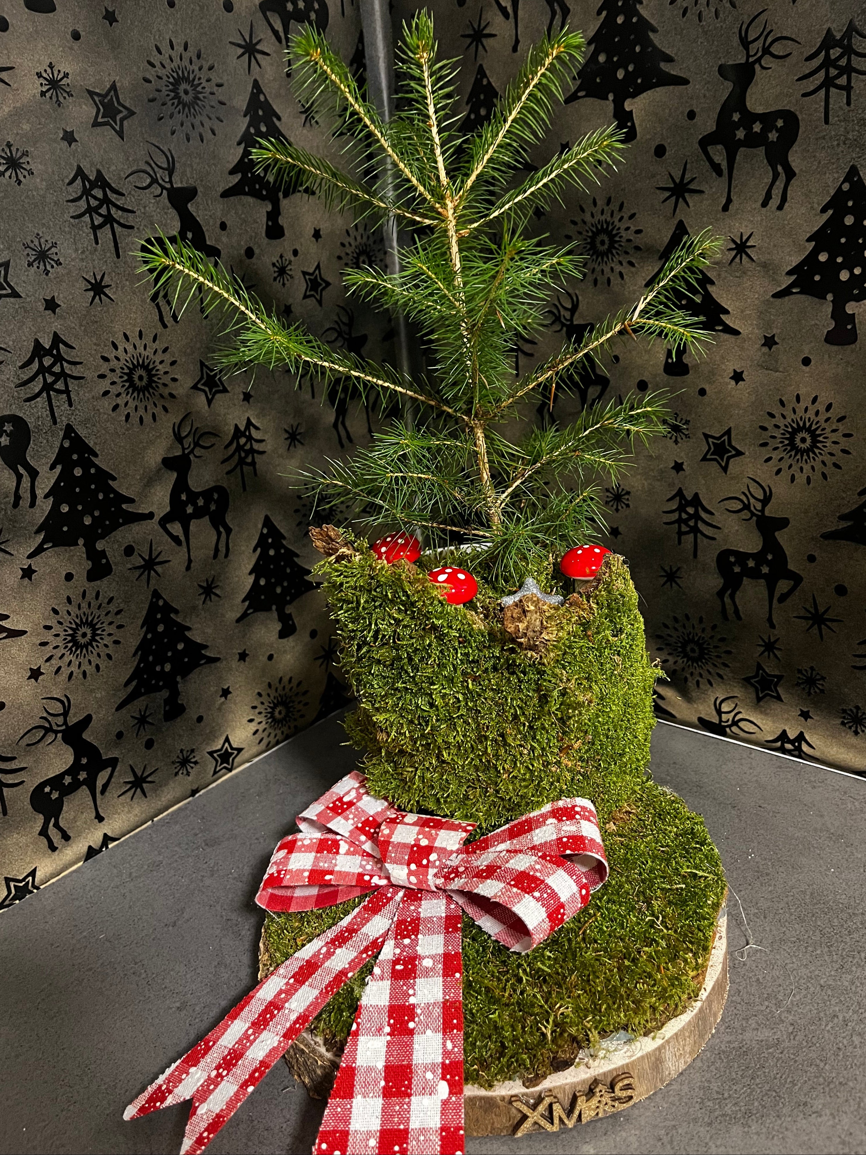 Woodland Moss Christmas Tree
