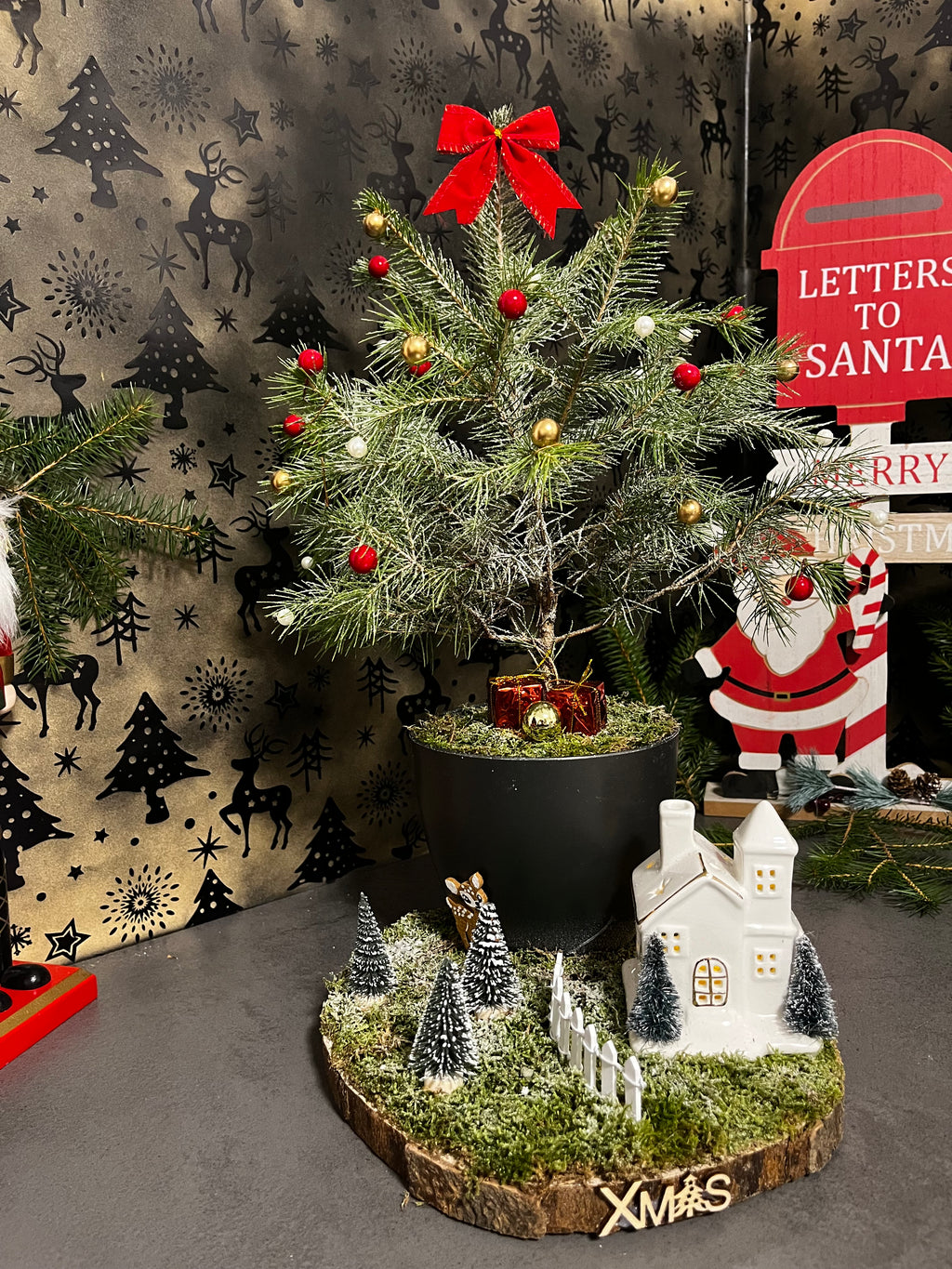 Mini Winter Village Tree