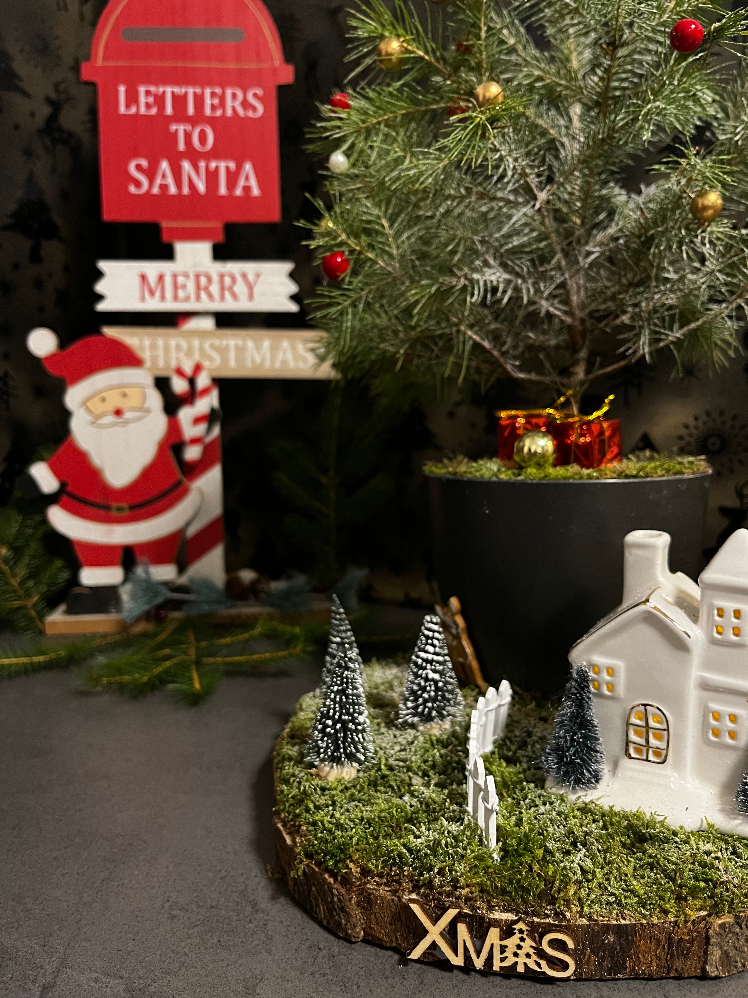 Mini Winter Village Tree